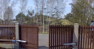Купить распашные ворота из штакетника Мценск, цена от 2743 руб.